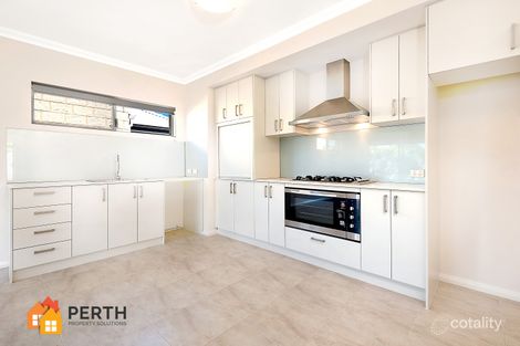 8a Pomfret Rd, Spearwood, WA 6163