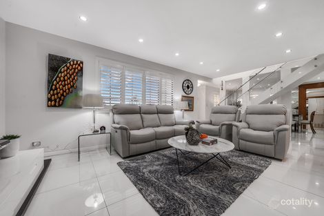 Property photo of 16 Ellendale Crescent Daisy Hill QLD 4127