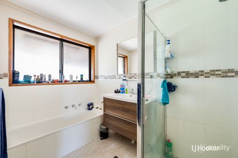 Property photo of 4 Bundarra Court Craigmore SA 5114