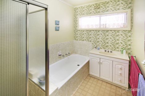 Property photo of 11 Helms Court Benalla VIC 3672