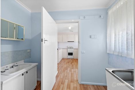Property photo of 2/106 Leith Street Redan VIC 3350