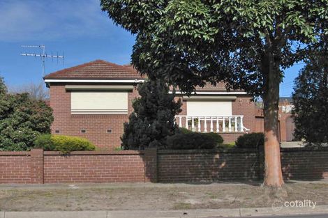 Property photo of 28 Adrian Street Chadstone VIC 3148