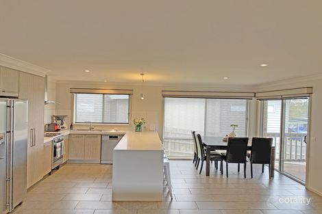 Property photo of 24 Hunters Lane Kalimna VIC 3909
