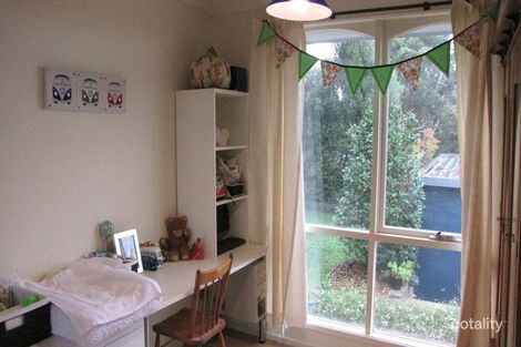 Property photo of 2 Lazar Place Chapman ACT 2611