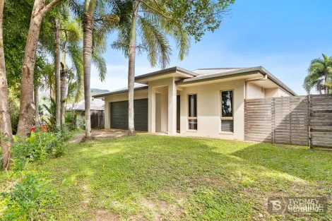 Property photo of 17 Catamaran Circuit Trinity Beach QLD 4879