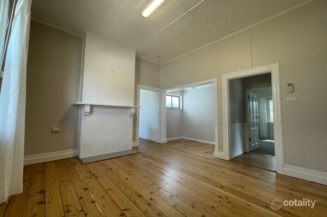 Property photo of 30 Gordon Street Young NSW 2594