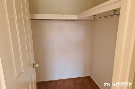 Property photo of 32 Wellesley Street Amaroo ACT 2914