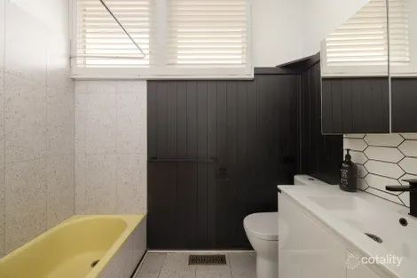 Property photo of 21 Mark Street Rosebud VIC 3939