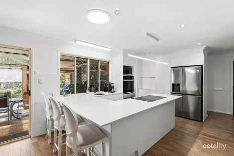 Property photo of 2 Forsyth Place Wellington Point QLD 4160