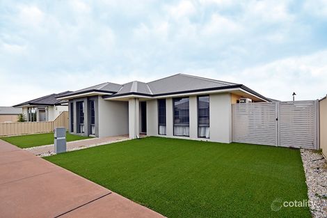 Property photo of 34 Melnik Street Caversham WA 6055