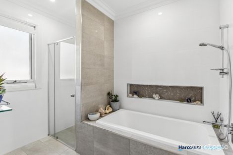 Property photo of 16 Crompton Drive Wattle Park SA 5066