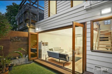 Property photo of 18 Kipling Street North Melbourne VIC 3051