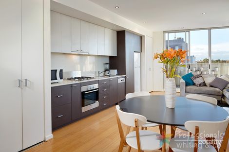 Property photo of 301/122-126 Ormond Road Elwood VIC 3184