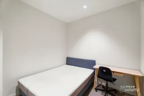 Property photo of 1009/199 William Street Melbourne VIC 3000