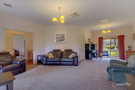 Property photo of 5 Woodlea Close Strathfieldsaye VIC 3551