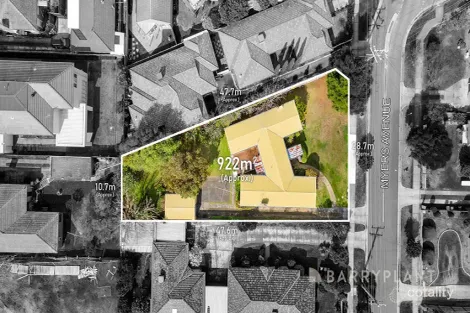 Property photo of 12 Myers Avenue Glen Waverley VIC 3150