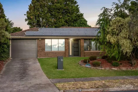 15 Mumford Ave, St Agnes, SA 5097