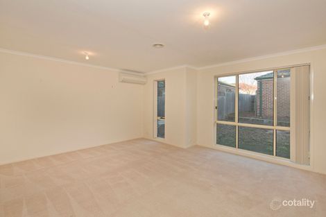 Property photo of 28 Stromlo Crescent Palmerston ACT 2913