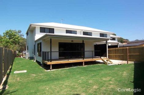 Property photo of 3 Bindaree Way Ocean Shores NSW 2483