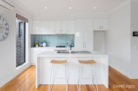 Property photo of 2/9 Batesford Road Chadstone VIC 3148