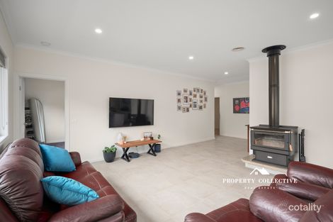 Property photo of 31 Jackman Drive Tangambalanga VIC 3691