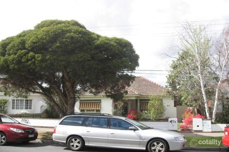 4 Royal Pde, Reservoir, VIC 3073