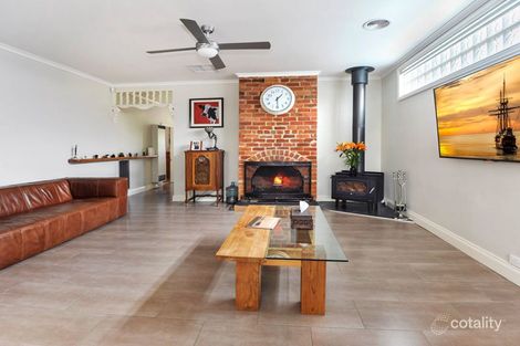 Property photo of 12 Holyrood Street Maryborough VIC 3465