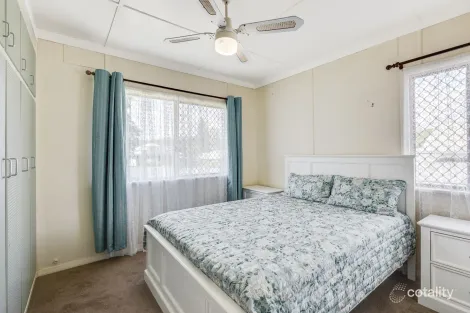 Property photo of 33 Gleeson Crescent Harlaxton QLD 4350