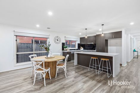 Property photo of 1 Rona Road Point Cook VIC 3030