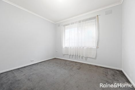 Property photo of 24 Kerrison Avenue St Albans VIC 3021