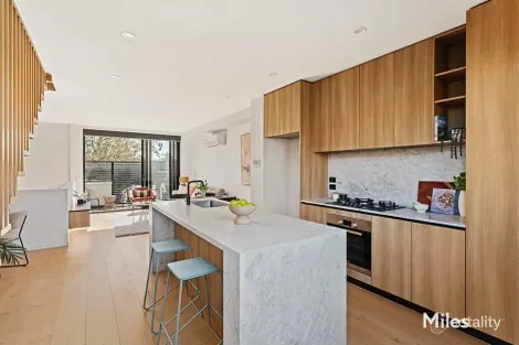 Property photo of 8A Duncan Street Fairfield VIC 3078