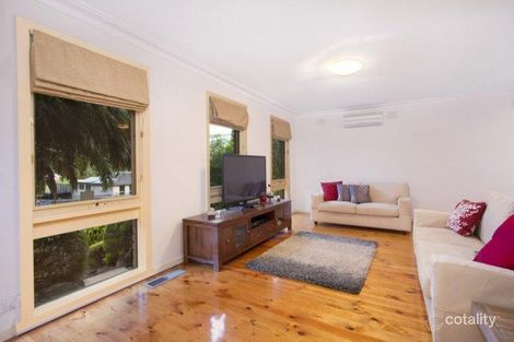 Property photo of 43 Mareeba Crescent Bayswater VIC 3153