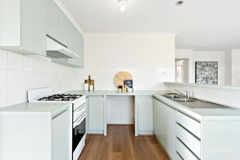Property photo of 10 Seymour Close Grovedale VIC 3216
