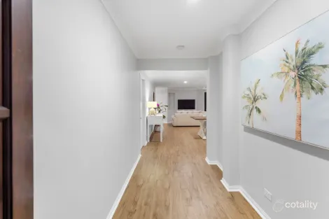 Property photo of 9 Applegum Court Robina QLD 4226