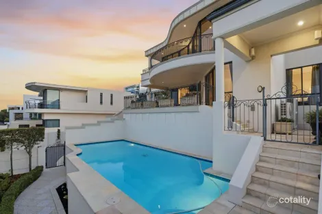 Property photo of 36 Burke Drive Attadale WA 6156