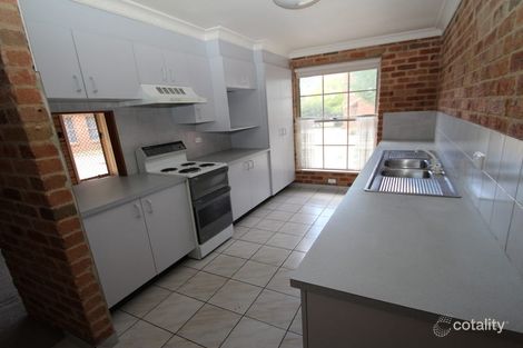 Property photo of 2/103 Edward Street Orange NSW 2800