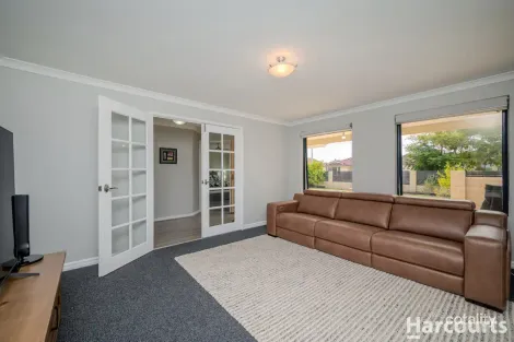 Property photo of 16 Woodbine Loop Tapping WA 6065