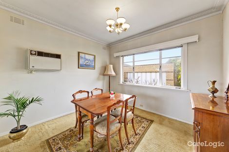 Property photo of 13 Seaview Avenue Bentleigh VIC 3204