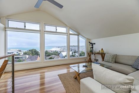 Property photo of 7 Fenton Avenue Bar Beach NSW 2300