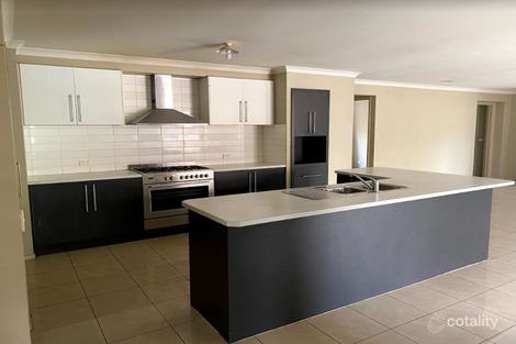 Property photo of 34 Melington Drive Lyndhurst VIC 3975