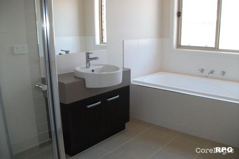 Property photo of 14 Riverina Boulevard Brookfield VIC 3338