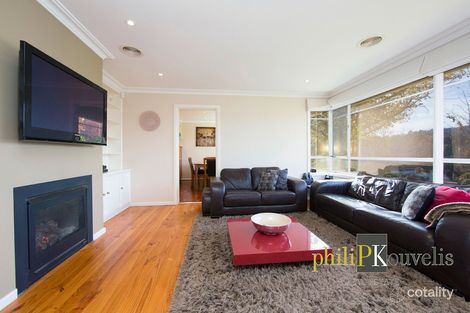 Property photo of 15 Maurice Place Garran ACT 2605
