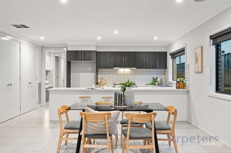 Property photo of 6 Songlark Crescent Carrum Downs VIC 3201