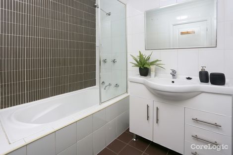 Property photo of 2/14 Valeria Street Toongabbie NSW 2146