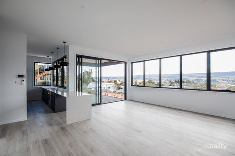 Property photo of 2/8 Roman Court Newstead TAS 7250