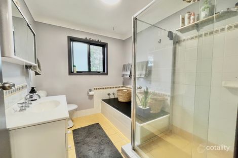 Property photo of 512 Beach Road Denhams Beach NSW 2536