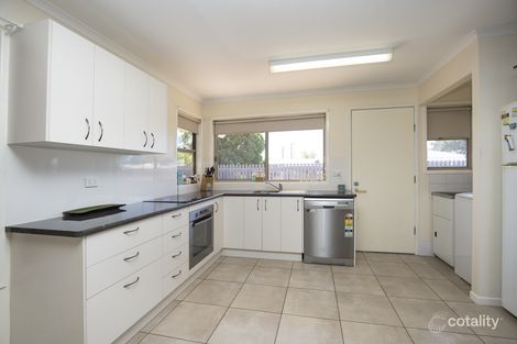 4/5 Williams Rd, Svensson Heights, QLD 4670