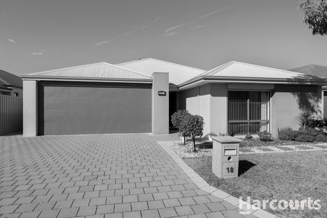 Property photo of 18 Driver Link South Yunderup WA 6208