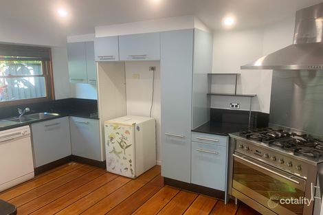 Property photo of 78 Central Street Labrador QLD 4215