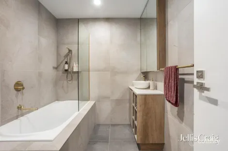 Property photo of 2/82 Mitchell Street Bentleigh VIC 3204